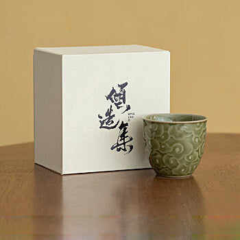 Chinese porcelain High-end Yaozhou kiln porcelain bowl master single cup Yaozhou kiln celadon relief master cup ceramic Chinese tea cup Yaozhou kiln celadon shadow carving-Xiangyun Cup
